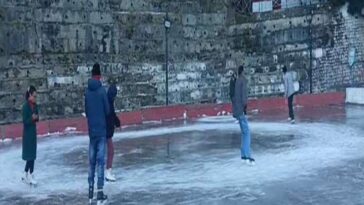 Ice Skating: एक सप्ताह बाद शिमला में फिर शुरू हुई आइस स्केटिंग! रिंक में बड़ी संख्या में पहुंच रहे लोग