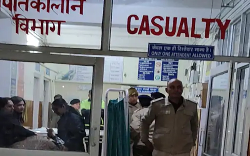 Himachal News Alert: पैराग्लाइडिंग साइट से उड़ान भरते खाई में गिरी 19 वर्षीय युवती! दर्दनाक मौत, पायलट जख्मी