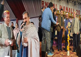 CM Sukhu: मनाली विंटर कार्निवल में सीएम सुक्खू ने गाया गाना! बोले- पर्यटन विकास पर व्यय होंगे 150 करोड़