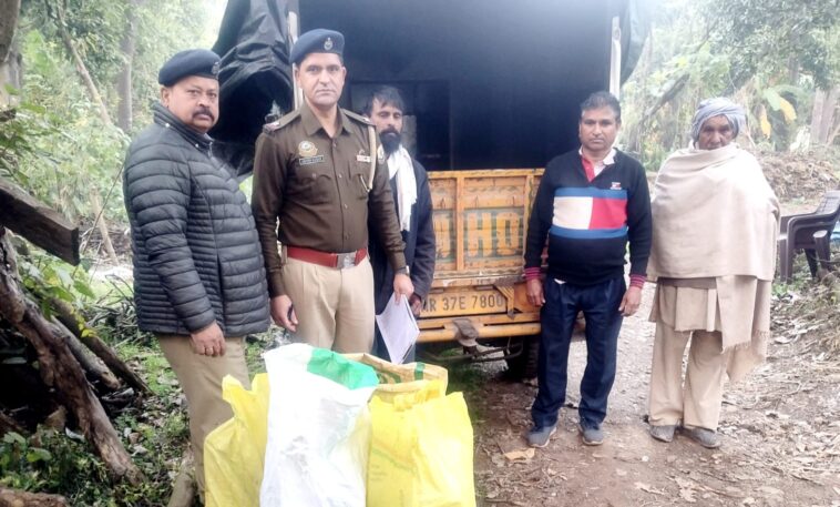 Paonta Sahib: माजरा पुलिस की कारवाई, गश्त के दौरान अवैध शराब बरामद, मामला दर्ज