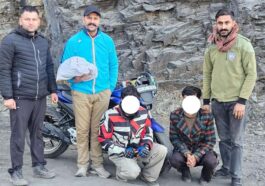 Sirmour News: सिरमौर पुलिस की SIU टीम ने पकड़ी 941 ग्राम चरस! बाइक सवार दो युवक गिरफ्तार