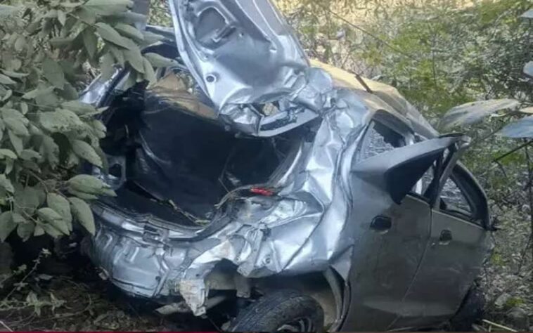 Accident In Himachal: गाड़ी के खाई में गिरने से 8 वर्षीय मासूम बच्ची के बाद बुजुर्ग की भी मौत! 6 जख्मी