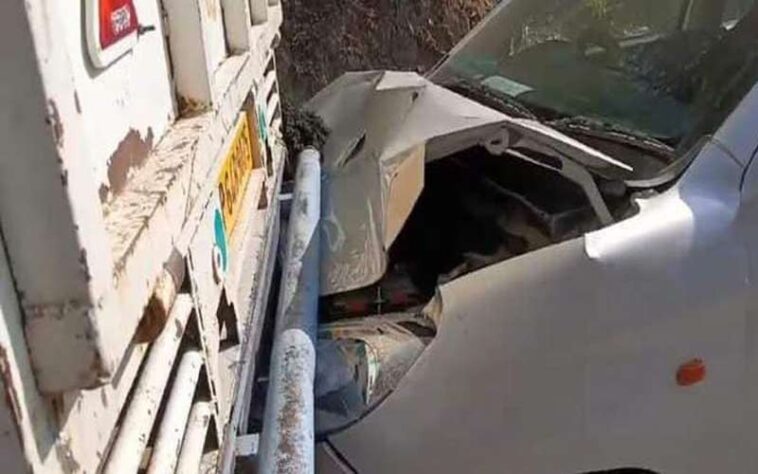 Accident In Himachal: पिकअप और गाड़ी के बीच जोरदार भिड़ंत! दोनों वाहनों को भारी नुकसान, ऐसे पेश आया हादसा