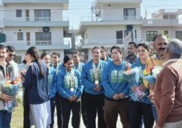 Paonta Sahib: हिमाचल महिला कबड्डी टीम की स्वर्णिम जीत पर ग्लोबल अकादमी में जश्न, खिलाड़ियों को किया सम्मानित