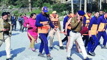 Himachal News : पिता ने फोन चलाने को मना किया तो बेटी ने उठा लिया खौफनाक कदम, व्यास नदी में कूद लगाया मौ**त को गले…..