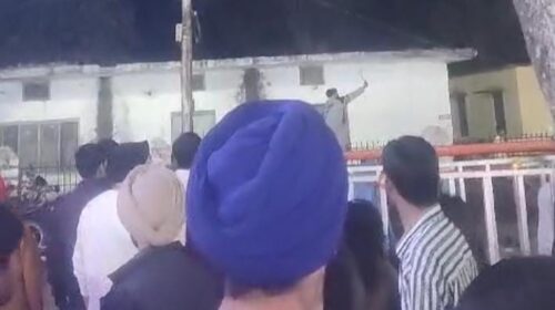 Paonta sahib : होली मेले में दो गुटों में खूनी संघर्ष! पुलिस ने मौक़े पर पहुँच कर माहौल किया शांत