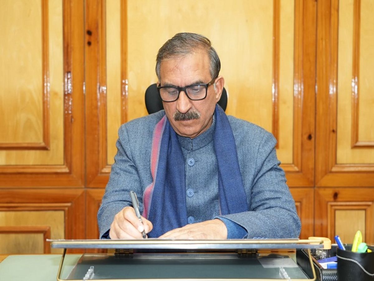 CM Sukhu: हिमाचल के अस्पतालों में लगेगी करोड़ों की नई मशीनें! बीमारियों का सटीक और समय पर लगेगा पता