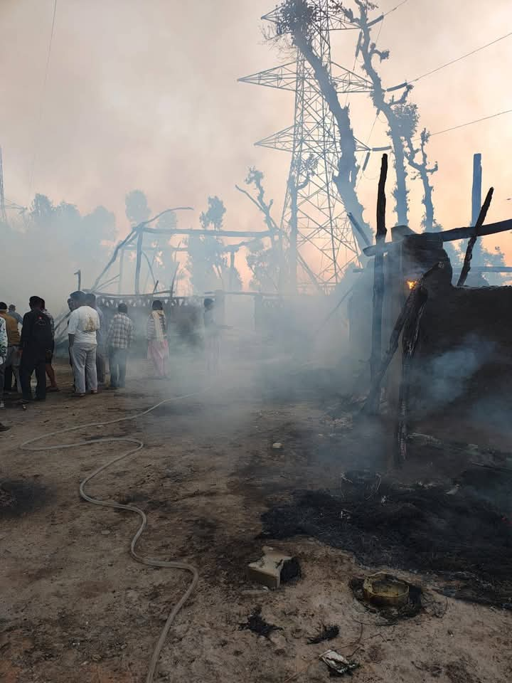 पांवटा साहिब में आग का तांडव में मकान और मोटरसाइकिल राख! बकरी के बच्चे जिंदा जले, परिवार बेघर