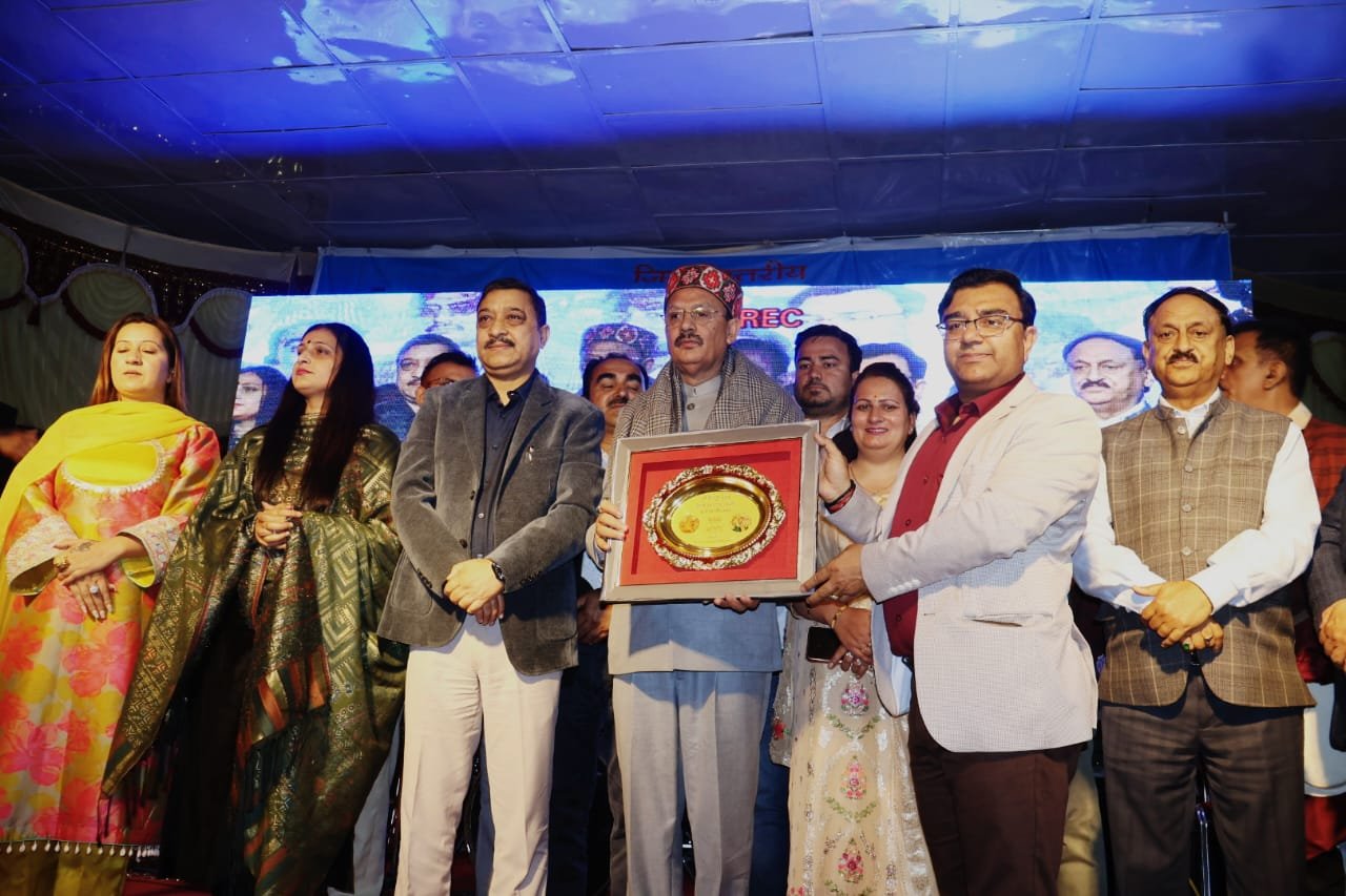 Sirmour News : हर्षवर्धन चौहान ने राजगढ़ बैशाखी मेले की तीसरी सांस्कृतिक संध्या का किया शुभारंभ