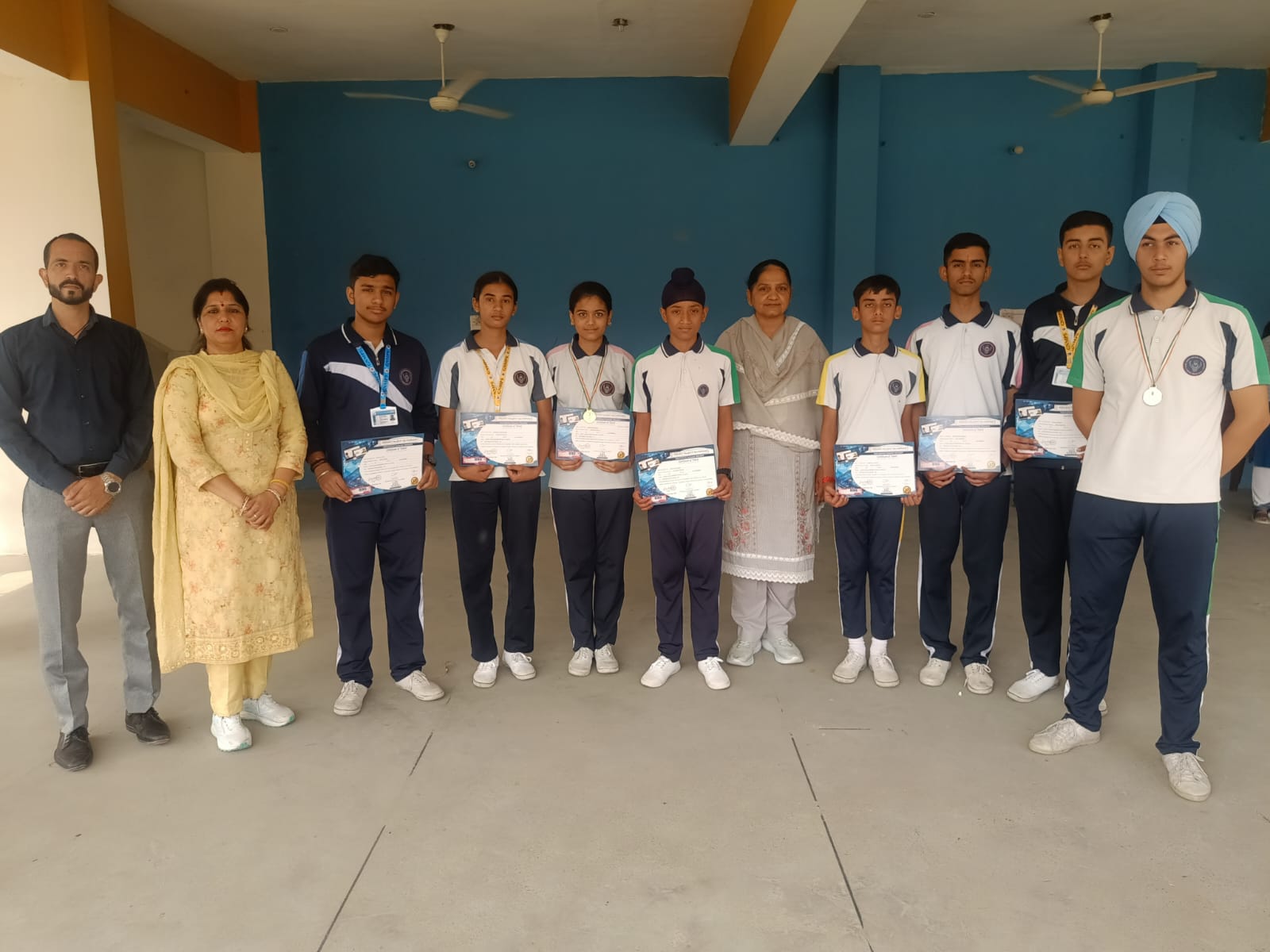 Paonta Sahib : गुरु नानक मिशन स्कूल के छात्रों ने ओलंपियाड में लहराया परचम! स्कूल के लिए बड़ी उपलब्धि…