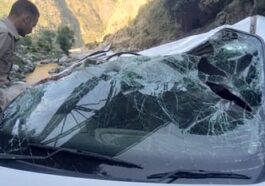 Himachal Pradesh : लुहरी-करसोग सड़क पर दर्दनाक हादसा, कार खाई में गिरी, दो युवकों की मौत…..
