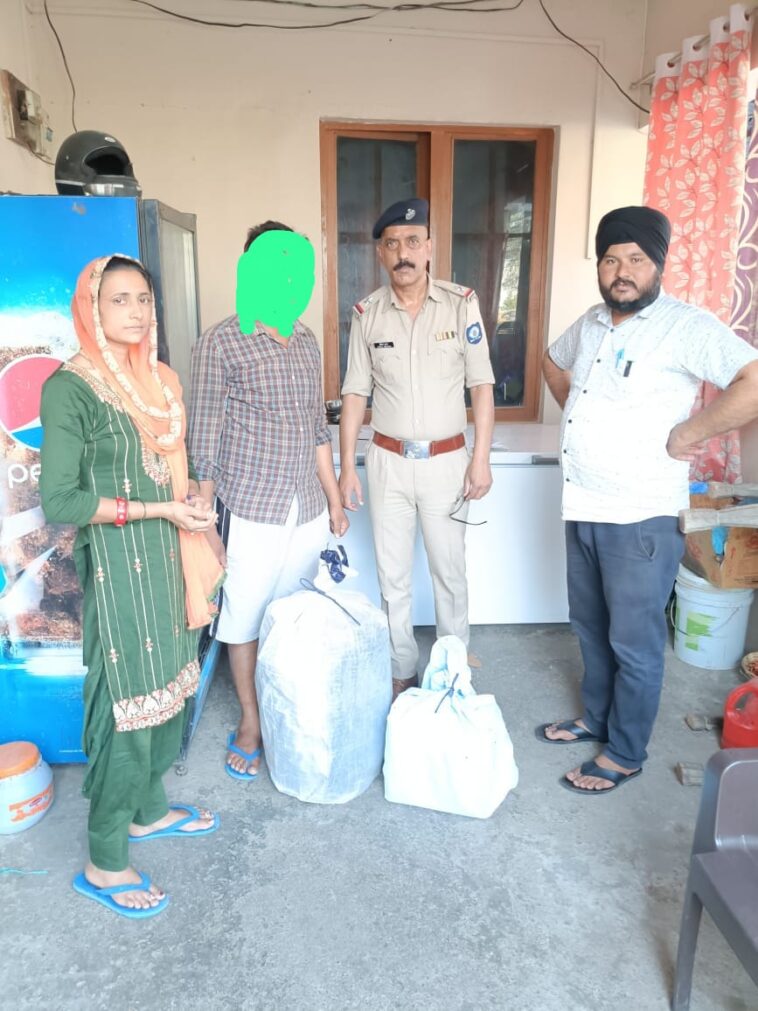 पांवटा साहिब: 12 बोतल देसी शराब और 20 लीटर लाहन के साथ युवक गिरफ्तार