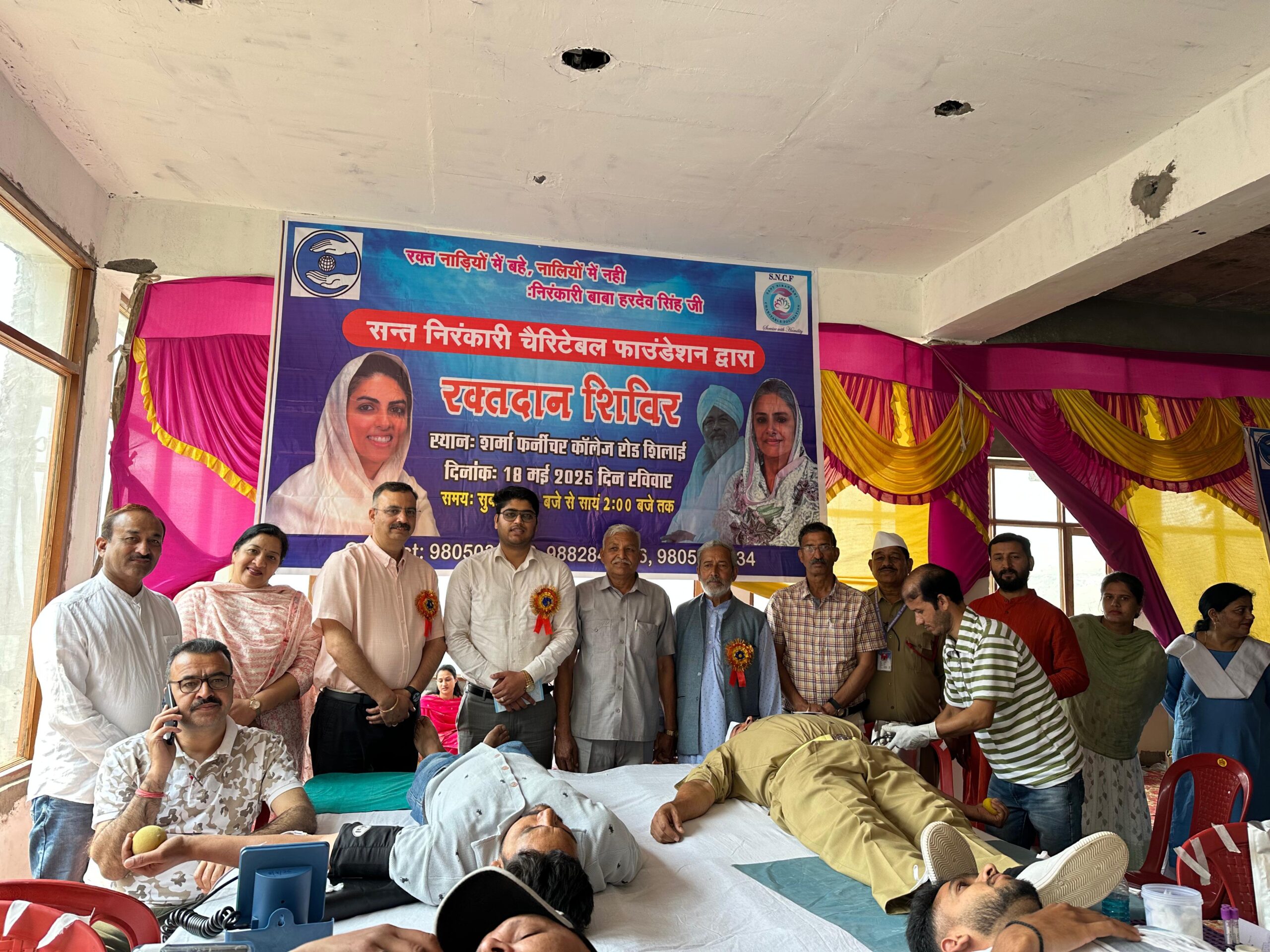 Sirmour : शिलाई में संत निरंकारी फाउंडेशन ने आयोजित किया रक्तदान शिविर, 100 यूनिट से अधिक रक्त एकत्र