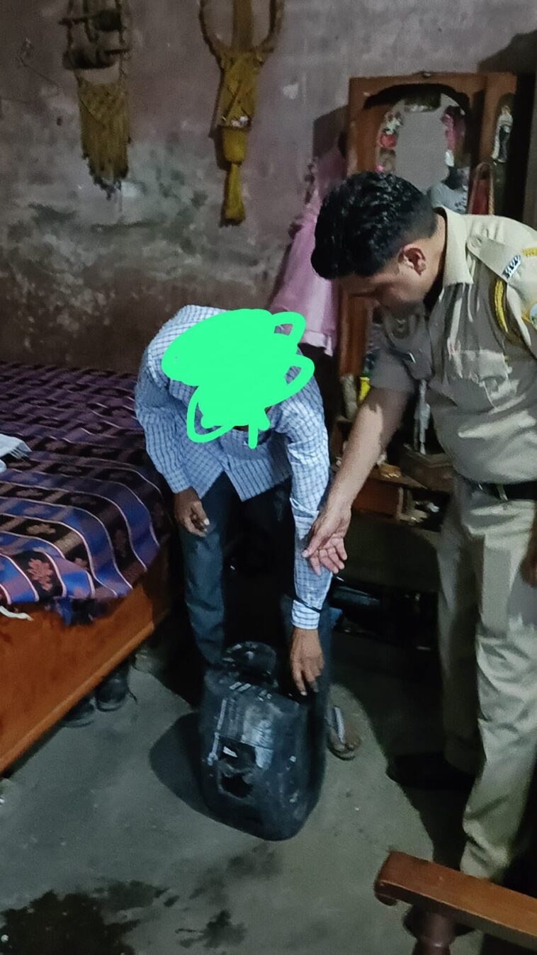 पांवटा साहिब: घर से मिली 16 लीटर अवैध शराब, युवक गिरफ्तार