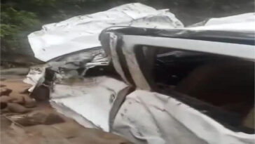 Accident In Himachal: बेटे की अस्थियां प्रवाहित कर वापिस लौट रहे परिवार के साथ हादसा! खड्ड के किनारे गिरी कार