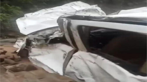 Accident In Himachal: बेटे की अस्थियां प्रवाहित कर वापिस लौट रहे परिवार के साथ हादसा! खड्ड के किनारे गिरी कार