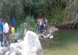 Himachal Latest News: खड्ड में डूबकर लापता हुए दूसरे युवक का शव भी बरामद! घर में छाया मातम