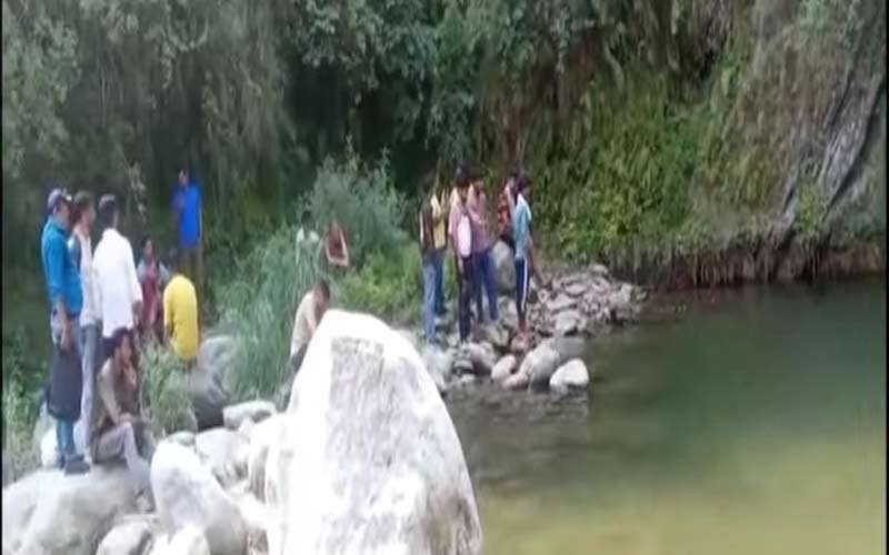 Himachal Latest News: खड्ड में डूबकर लापता हुए दूसरे युवक का शव भी बरामद! घर में छाया मातम