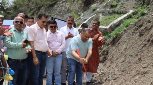 Sirmour News: उपाध्यक्ष विधानसभा ने किया 6 करोड़ 70 लाख रुपए से बनने वाली डडुआ- नाड्डी सड़क का शिलान्यास
