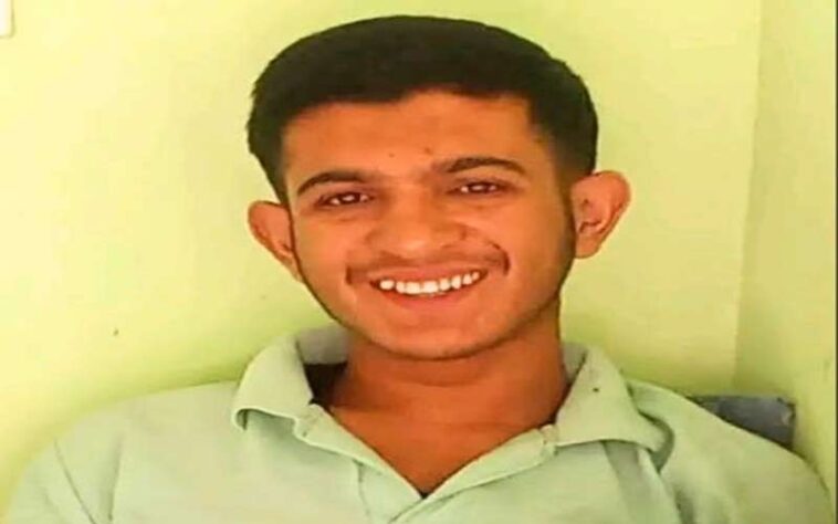 Sirmour News: किसान के बेटे गोपाल ने पहले ही प्रयास में पास की NEET परीक्षा! अब लोन लेकर करेंगे MBBS