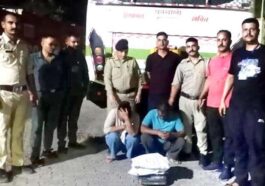 Himachal Crime News: एचआरटीसी बस में सवार होकर चंडीगढ़ जा रहे थे बाप-बेटी! बैग से मिली चरस की बड़ी खेप