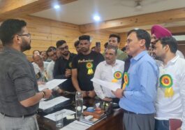 पांवटा साहिब : बिजली बोर्ड के निजीकरण के खिलाफ पौण्टा साहिब में सैकड़ों कर्मचारियों की बिजली पंचायत