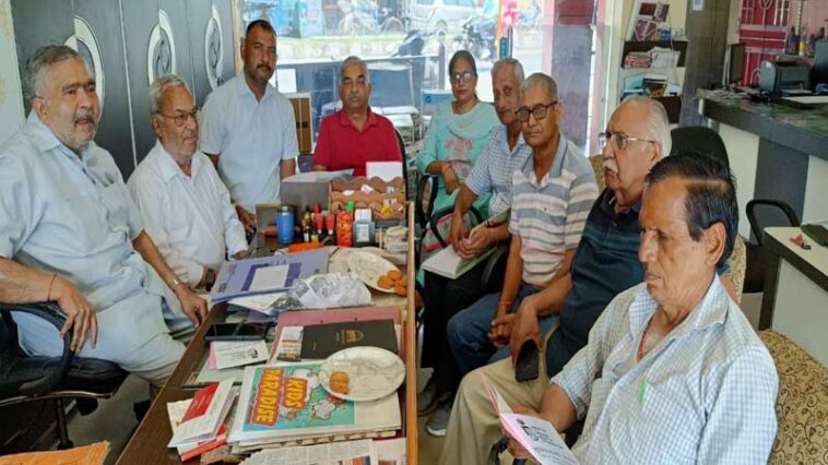 Paonta Sahib: पांवटा में RTI फेडरेशन की मासिक बैठक! टैक्स, अतिक्रमण और जागरूकता पर की चर्चा