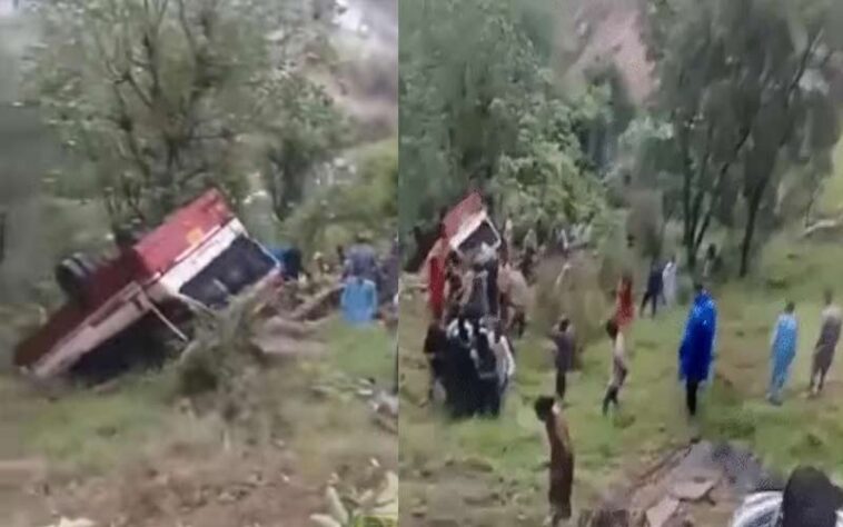 हिमाचल में बड़ा हादसा: खाई में गिरी निजी बस! मची चीख-पुकार, 15 से ज्यादा लोग….