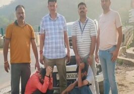 Himachal Crime News: गाड़ी में नशे की बड़ी सप्लाई लेकर जा रहे थे तस्कर! डिटेक्शन टीम ने ऐसे दबोचे