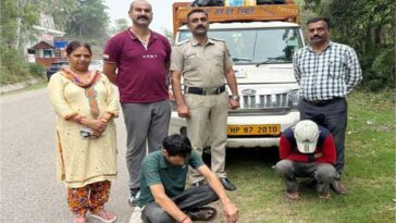 Himachal Crime News: बोलेरो पिकअप में चरस ले जाते पकड़े दो तस्कर! एसआईयू ने जाल बिछाकर ऐसे किए काबू