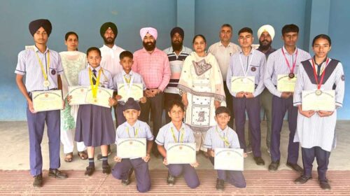Paonta Sahib: राज्य स्तरीय एथलेटिक्स प्रतियोगिता में छाए गुरु नानक मिशन पब्लिक स्कूल के नन्हे धावक