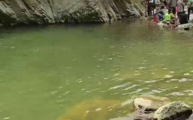Himachal News Alert: साथियों के साथ खड्ड में नहाने उतरे जम्मू-कश्मीर के दो युवक डूबे! शव बरामद