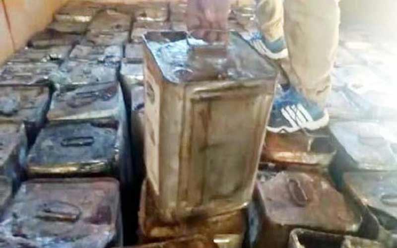 Himachal Crime News: हिमाचल में बिराेजे से भरे 144 टीन बरामद! जीप में अवैध रूप से हो रही थी सप्लाई