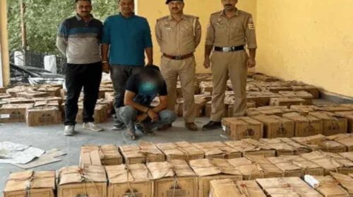 Himachal Crime News: हिमाचल में ट्रक से पकड़ी 235 पेटी विदेशी शराब! लेह में होनी थी सप्लाई