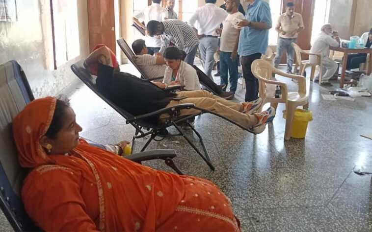 Paonta Sahib: कारगिल विजय दिवस पर पांवटा साहिब में 80 यूनिट रक्तदान! ‘मेरा देश मेरा गांव’ संस्था ने किया आयोजन