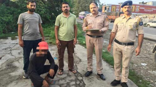 Paonta Sahib: पांवटा साहिब में चरस बेचते पकड़ा गया युवक! कांवड़ियों को बेचता था नशीला पदार्थ
