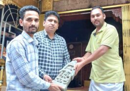 HP News: करसोग में बादल फटने की घटना से बहकर आई प्राचीन मूर्ति! ममलेश्वर महादेव मंदिर कमेटी को सौंपा