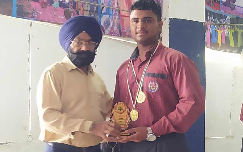 Paonta Sahib: बी.के.डी स्कूल के अंश चौधरी ने शूटिंग प्रतियोगिता में लहराया परचम! नेशनल के लिए चयनित