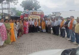 Paonta Sahib: भारत विकास परिषद पांवटा साहिब ने मंडी आपदा प्रभावितों की मदद के लिए राहत सामग्री की रवाना