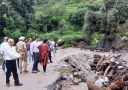 HP News: केंद्रीय टीम ने आपदा प्रभावित क्षेत्रों का किया दौरा! प्राकृतिक आपदाओं के कारणों का लगाएगी पता…..