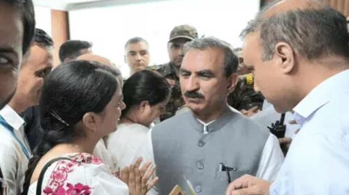 CM Sukhu: मुख्यमंत्री ने सराज के आपदाग्रस्त क्षेत्रों का किया दौरा! सम्पर्क मार्गों की शीघ्र बहाली के निर्देश