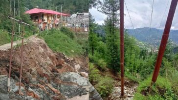 HP News: आपदा के अंधेरे में उम्मीद की रोशनी बना HPSEBL! दो दिनों में बहाल किए 1294 ट्रांसफार्मर