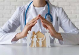 Health Insurance: यह है डिजिटल युग का स्मार्ट हेल्थ इंश्योरेंस प्लान! 11000 से ज्यादा हॉस्पिटल में मिलेगा कैशलैस ट्रीटमेंट