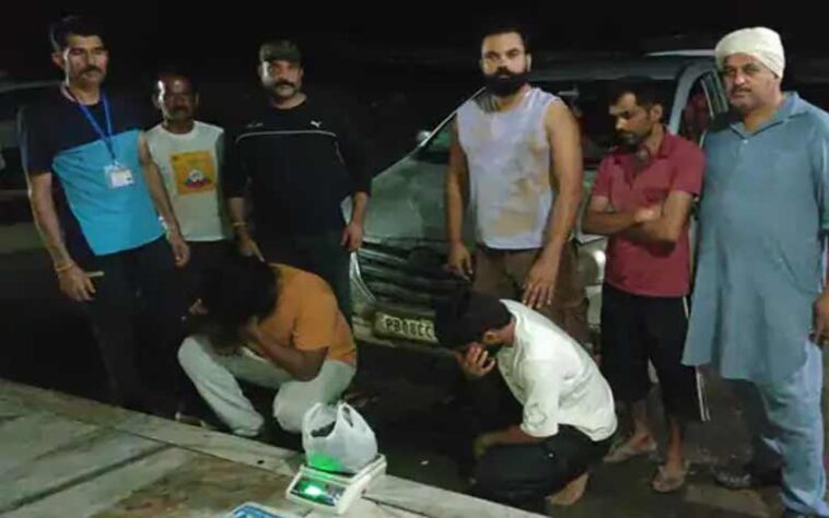 Himachal Crime News: हिमाचल में पुलिस की नशा तस्करों पर बड़ी कार्रवाई! कार में चरस की सप्लाई ले जाते पकड़े दो युवक