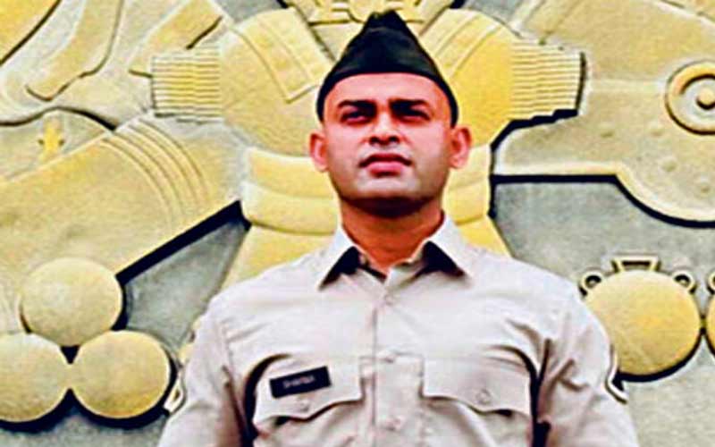Achievement: अमेरिका की थल सेना में लेफ्टिनेंट बना हिमाचल का बेटा अभिषेक