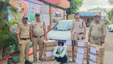 पांवटा-देहरादून बॉर्डर पर पंचायत चुनाव से पहले अवैध शराब पकड़ी, एक गिरफ्तार