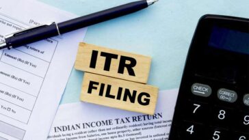 Income Tax Return: आईटीआर फॉर्म 1 भरने से पहले न करें यह गलतियां! वरना नही मिलेगा रिफंड