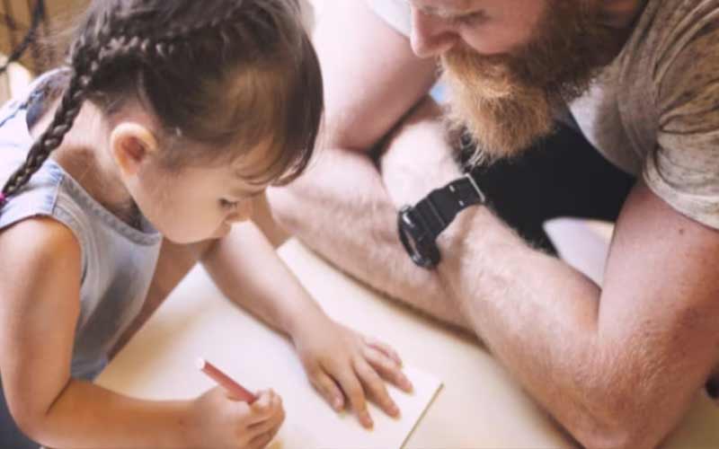 Investment Scheme For Kids: क्या आपको भी है बच्चों के भविष्य की चिंता! इन 6 स्कीमों में करें निवेश