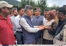 HP News: थुनाग व जंजैहली में प्रभावितों से मिले मंत्री! सराज में राहत एवं पुनर्वास कार्यों के लिए सात करोड़ रुपए जारी