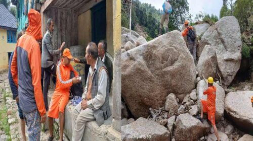 Himachal Cloudburst: आपदा प्रभावित पियाला देजी गांव तक पहुंचा बचाव दल! 65 लोगों को सुरक्षित निकाला